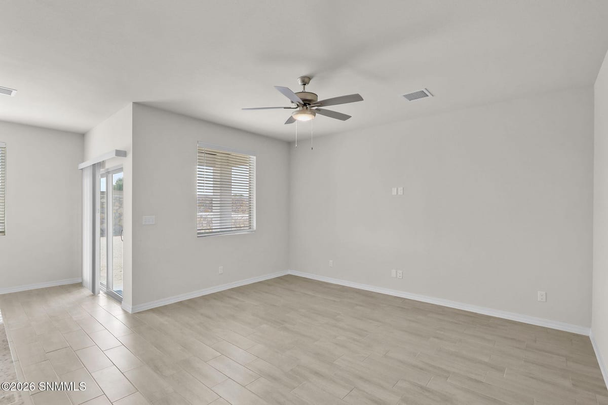 3123 Sedano Avenue, Las Cruces, NM 88012 photo 12
