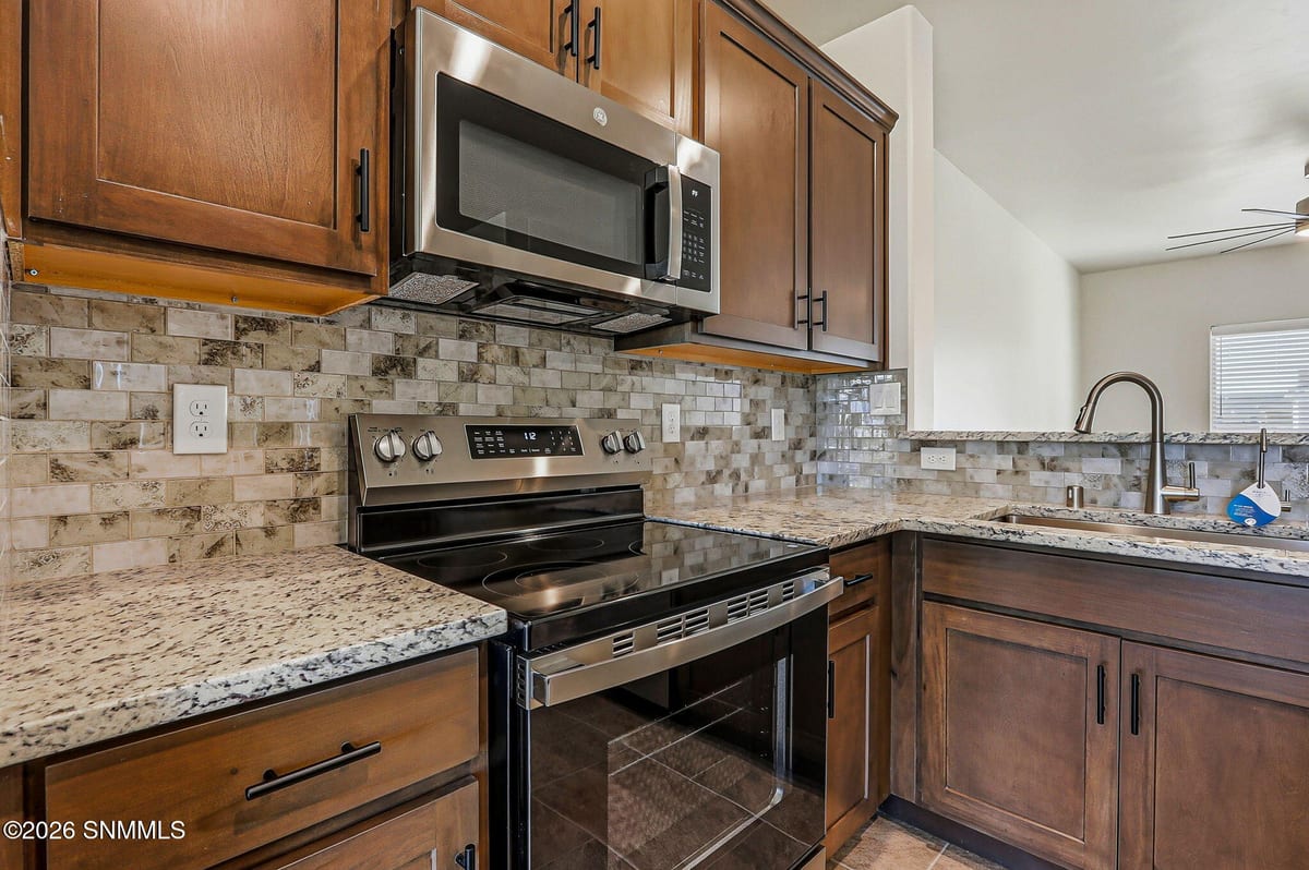 3163 Sedano Avenue, Las Cruces, NM 88012 photo 15