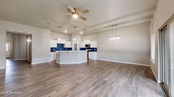 1092 Nickel Hill Avenue, Santa Teresa, NM 88008 photo 4