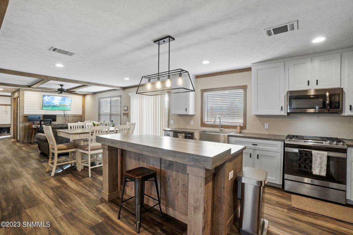 140 Argelia Drive, Chaparral, NM 88081 photo 4