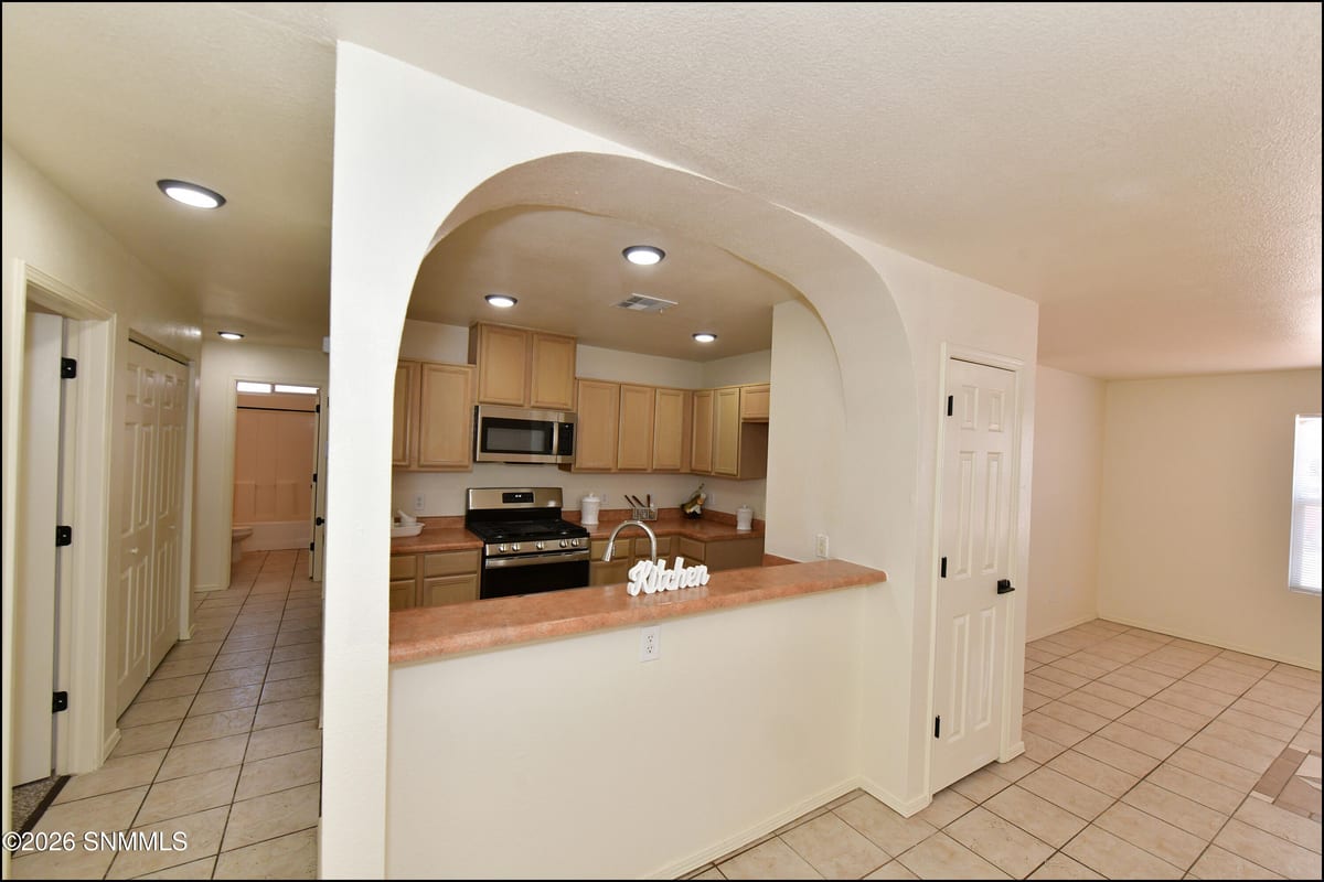 1179 Acequia Linda Road, Anthony, NM 88021 photo 15