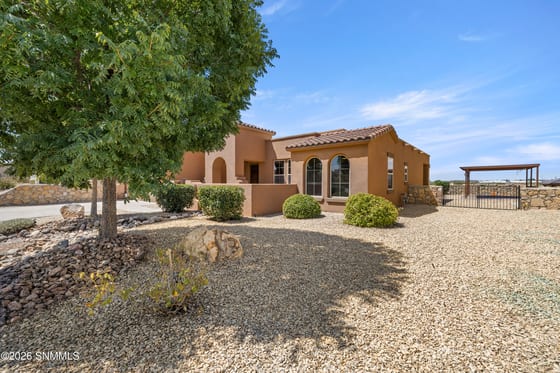 4211 Harp Court, Las Cruces, NM 88011 photo 3