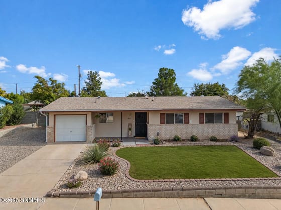 1818 Louise Circle, Las Cruces, NM 88001 photo 2