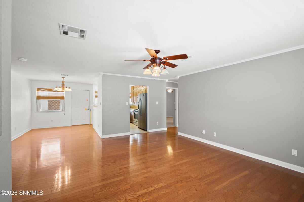 1028 La Plata Drive, Las Cruces, NM 88007 photo 9