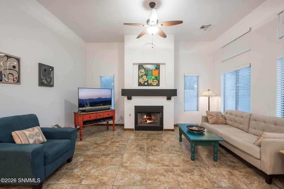 4327 Calle Amarilla Arc, Las Cruces, NM 88011 photo 11