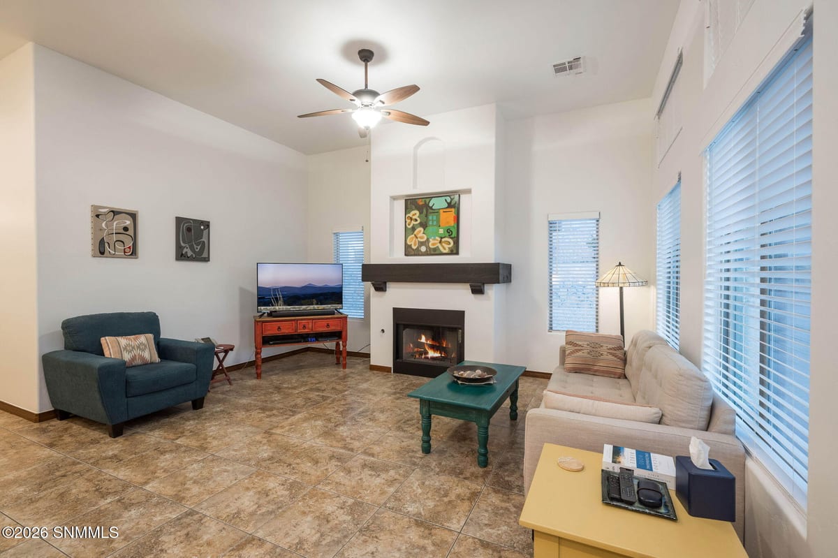 4327 Calle Amarilla Arc, Las Cruces, NM 88011 photo 12
