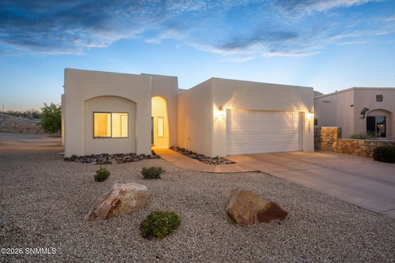 4327 Calle Amarilla Arc, Las Cruces, NM 88011 photo 2