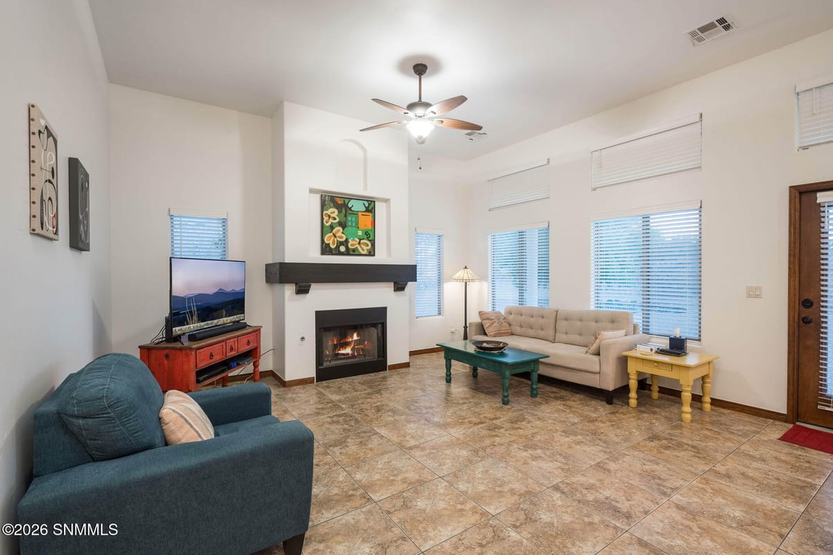 4327 Calle Amarilla Arc, Las Cruces, NM 88011 photo 10