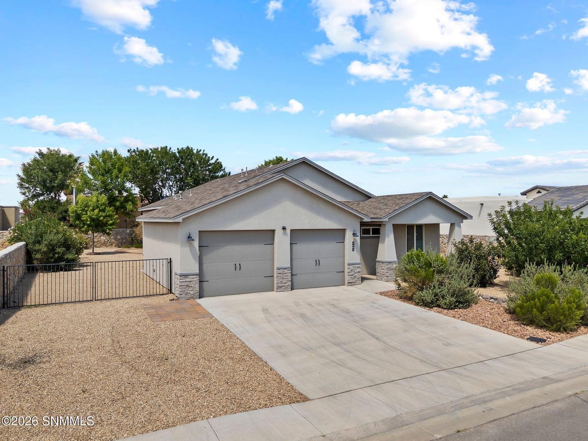 4601 Mesa Corta Drive, Las Cruces, NM 88011 photo 1