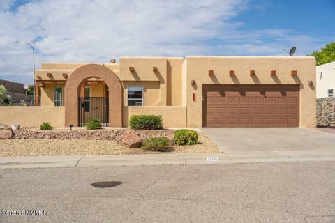 1205 Percha Creek Way en venta
