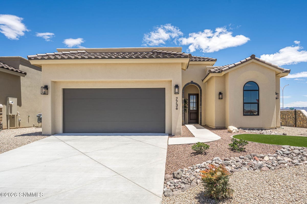7736 Celestial Street, Las Cruces, NM 88012 photo 4