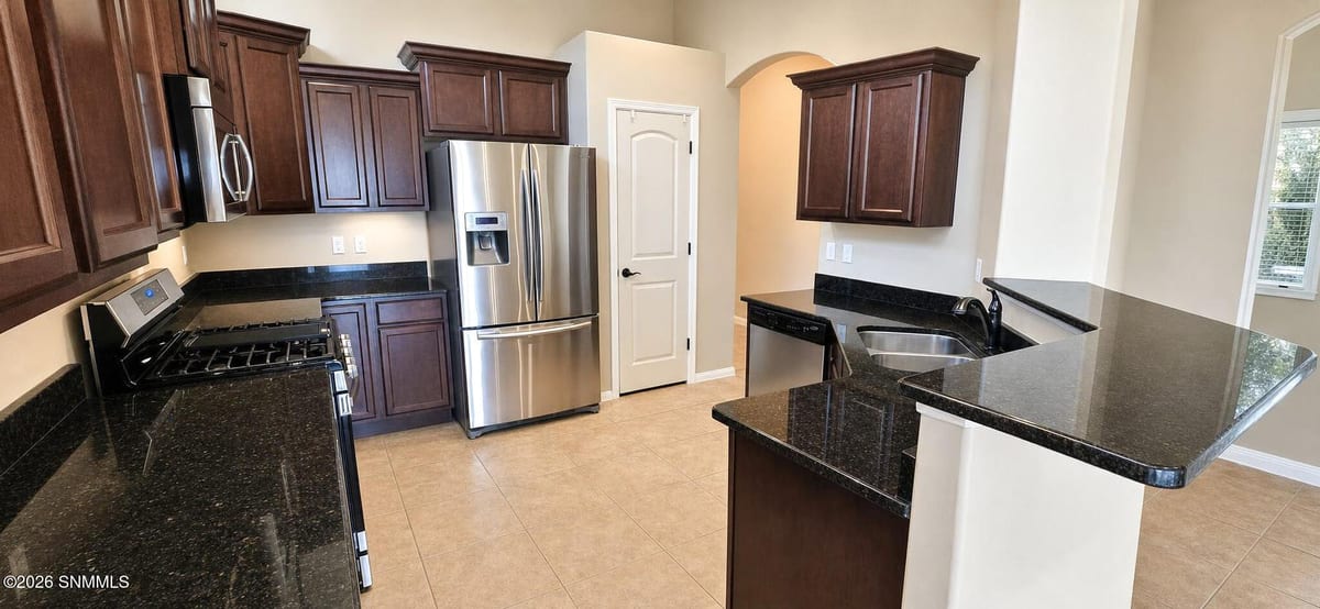 3914 Sombra Morada Road, Las Cruces, NM 88012 photo 9