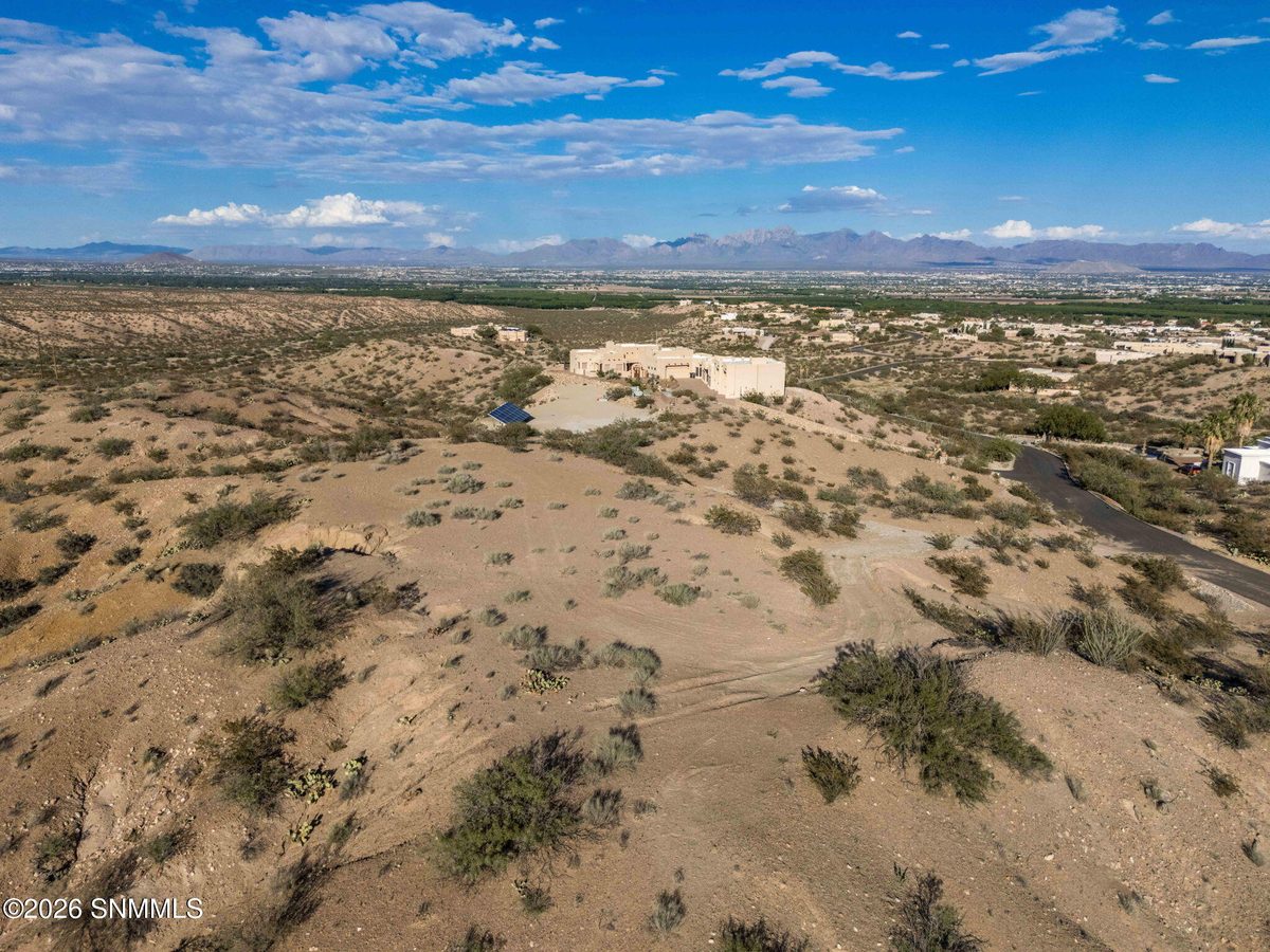 6840 Bright View Road, Las Cruces, NM 88007 photo 1