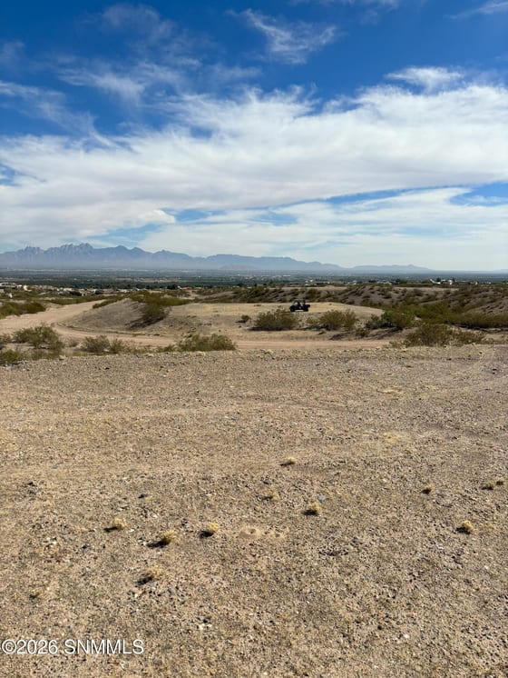 1403 Arco De Goya, Las Cruces, NM 88007 photo 3