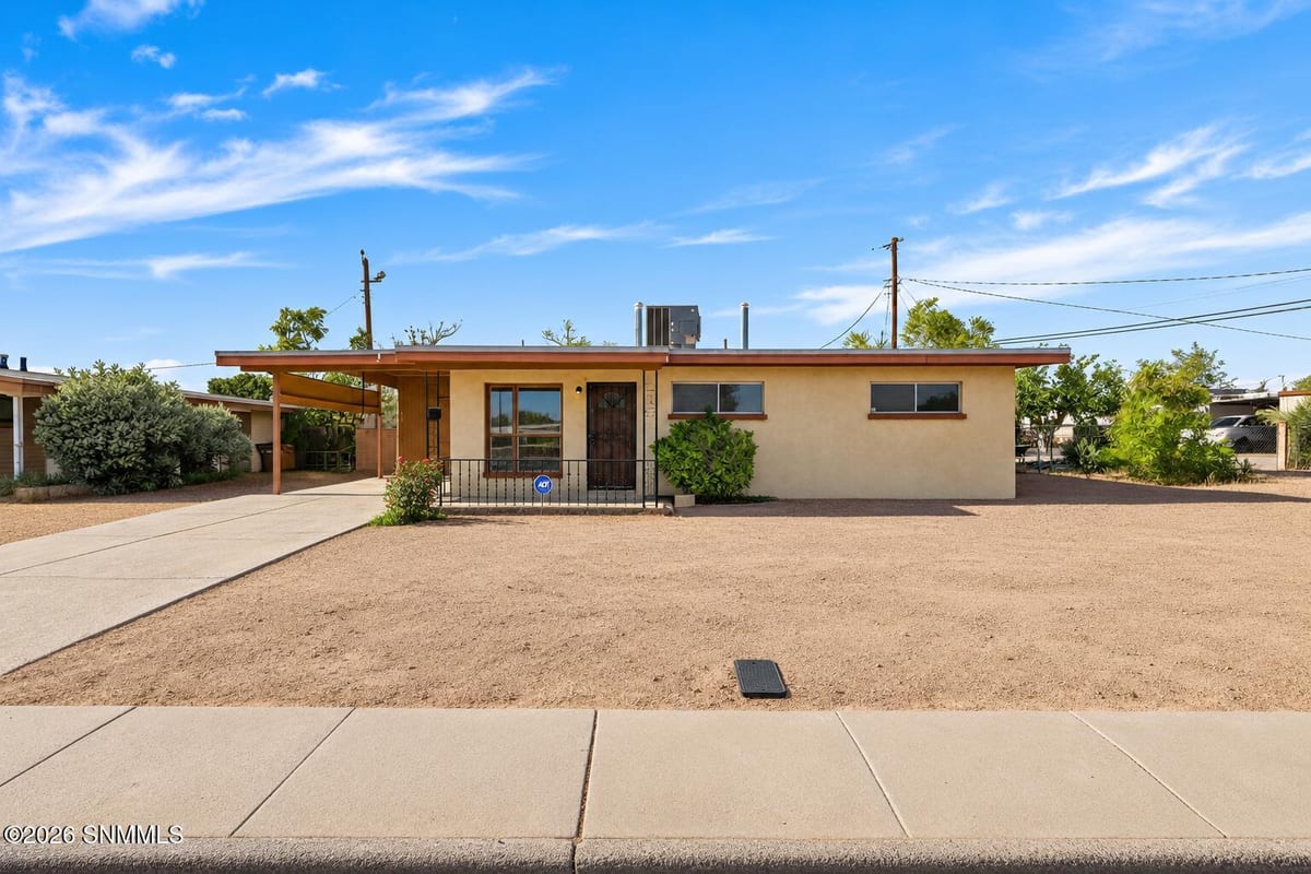 815 Montana Avenue, Las Cruces, NM 88001 photo 1
