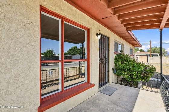815 Montana Avenue, Las Cruces, NM 88001 photo 2