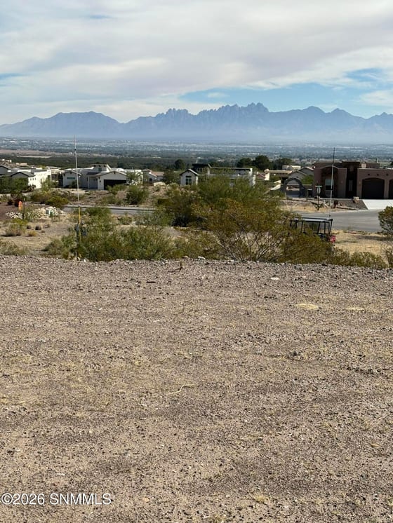 1513 Arco De Goya, Las Cruces, NM 88007 photo 3