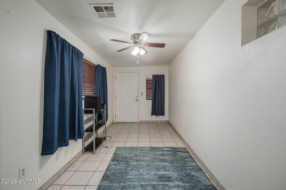 1883 Bridger Avenue, Las Cruces, NM 88001 photo 12