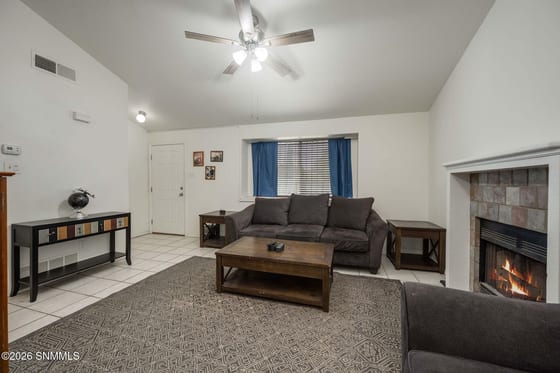 1883 Bridger Avenue, Las Cruces, NM 88001 photo 4