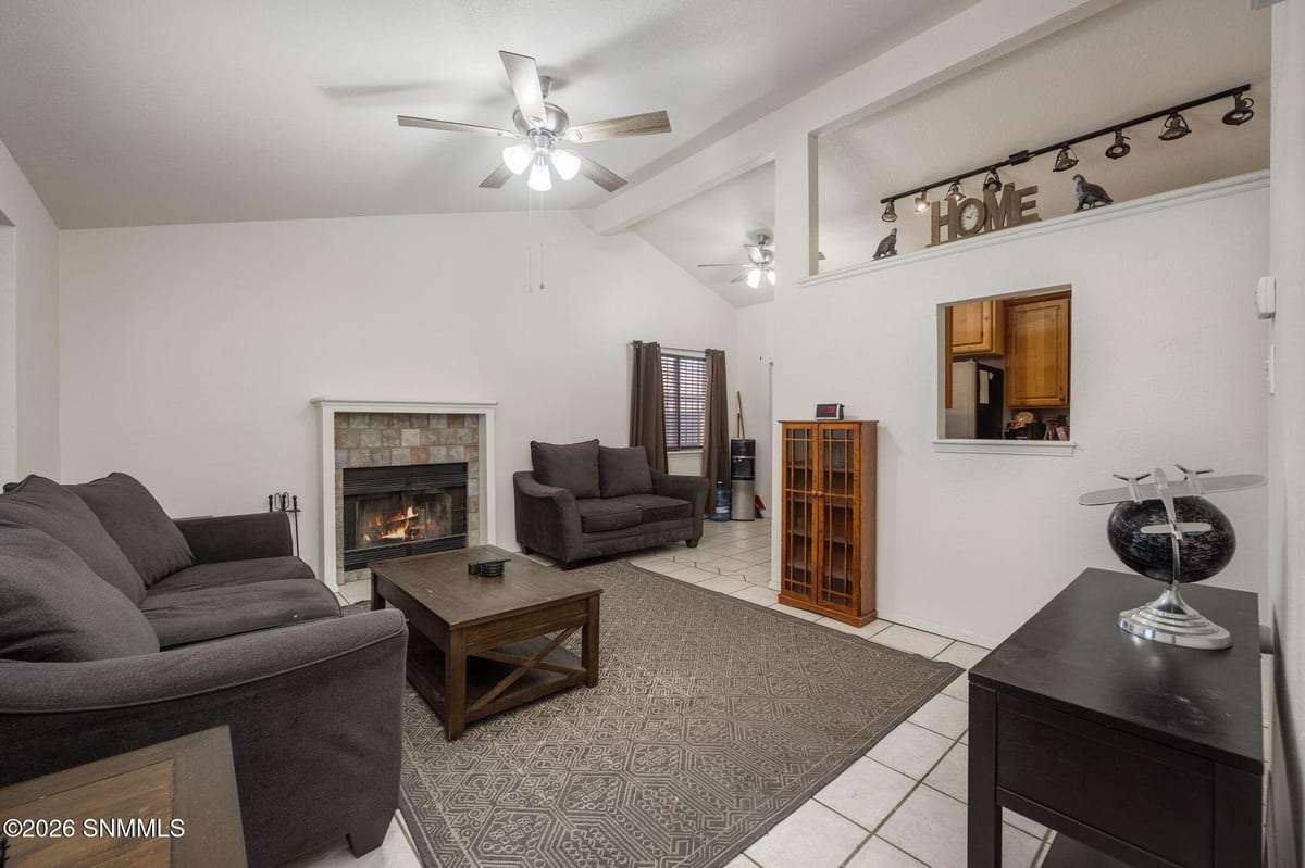 1883 Bridger Avenue, Las Cruces, NM 88001 photo 6