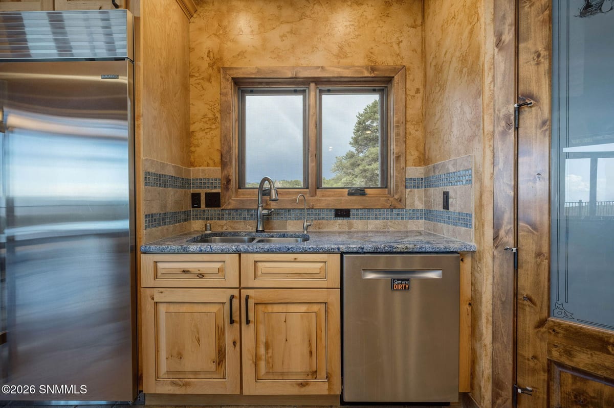 157 Westside Road, High Rolls Mountain Park, NM 88325 photo 15