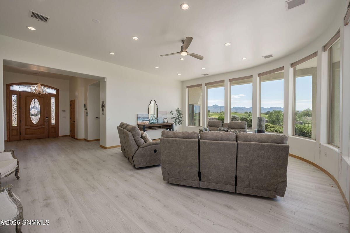 2268 Sedona Hills Parkway, Las Cruces, NM 88011 photo 12