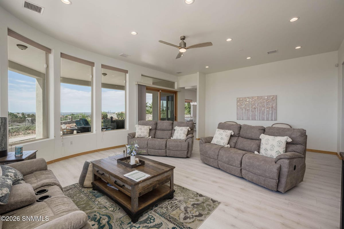 2268 Sedona Hills Parkway, Las Cruces, NM 88011 photo 13