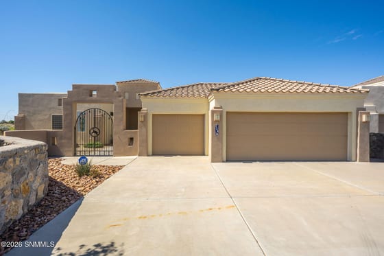 2268 Sedona Hills Parkway, Las Cruces, NM 88011 photo 2
