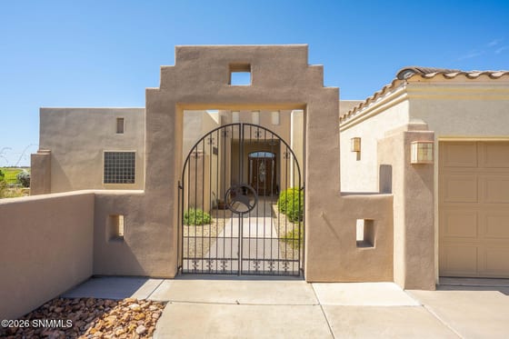 2268 Sedona Hills Parkway, Las Cruces, NM 88011 photo 3