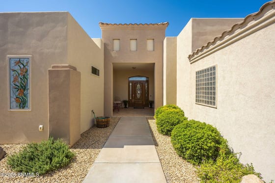2268 Sedona Hills Parkway, Las Cruces, NM 88011 photo 4