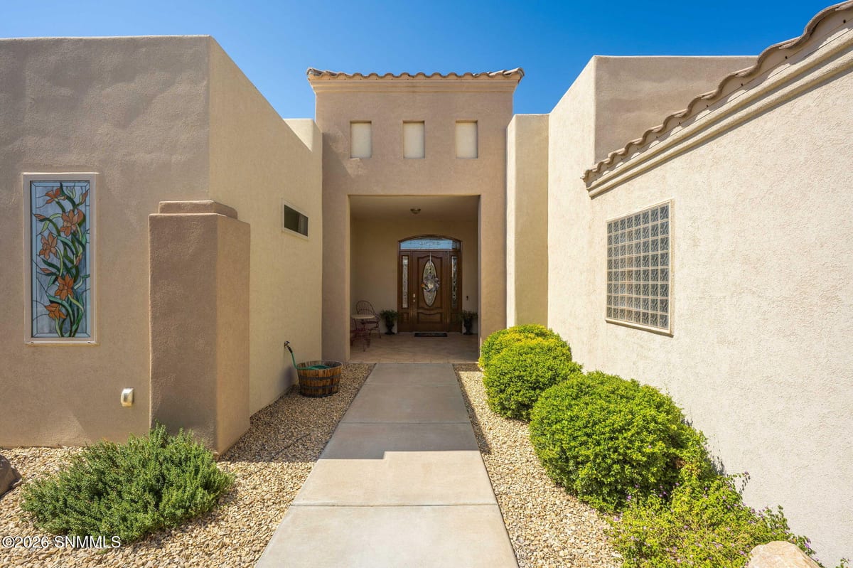 2268 Sedona Hills Parkway, Las Cruces, NM 88011 photo 4