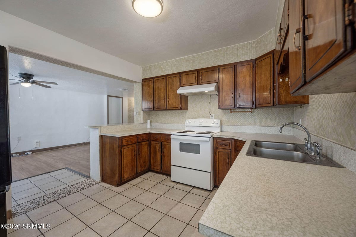 520 Lujan Street, Las Cruces, NM 88001 photo 11