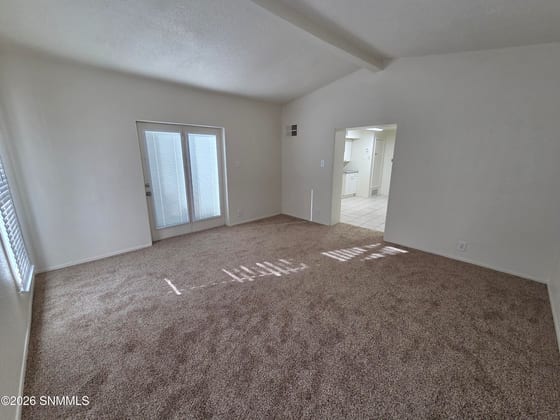 533 N Miranda Street, Las Cruces, NM 88005 photo 2