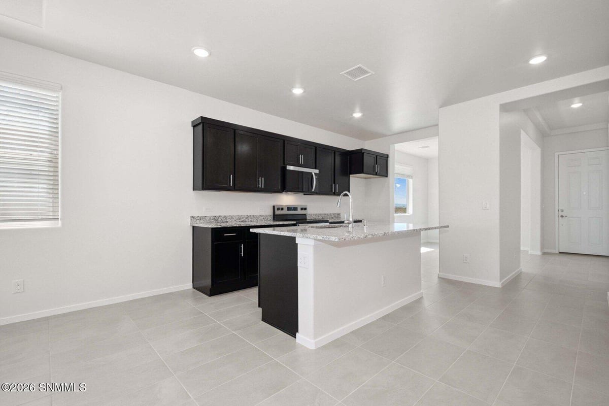7532 Sierra Este Place, Las Cruces, NM 88012 photo 2