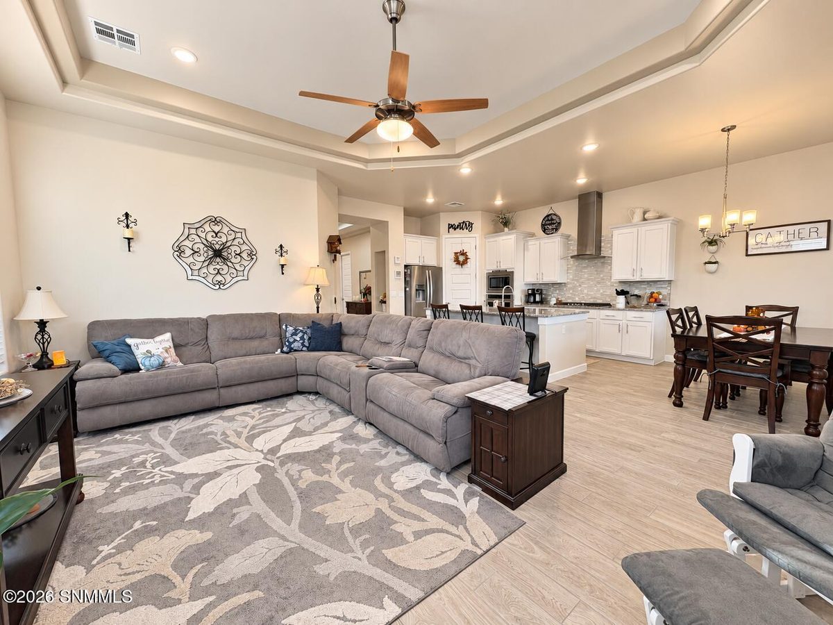 6821 Titan Road, Las Cruces, NM 88012 photo 6