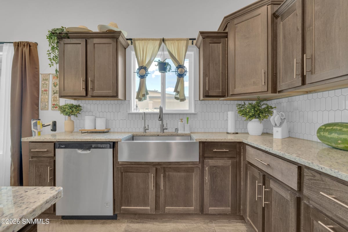 144 Esther Trail, Santa Teresa, NM 88008 photo 14