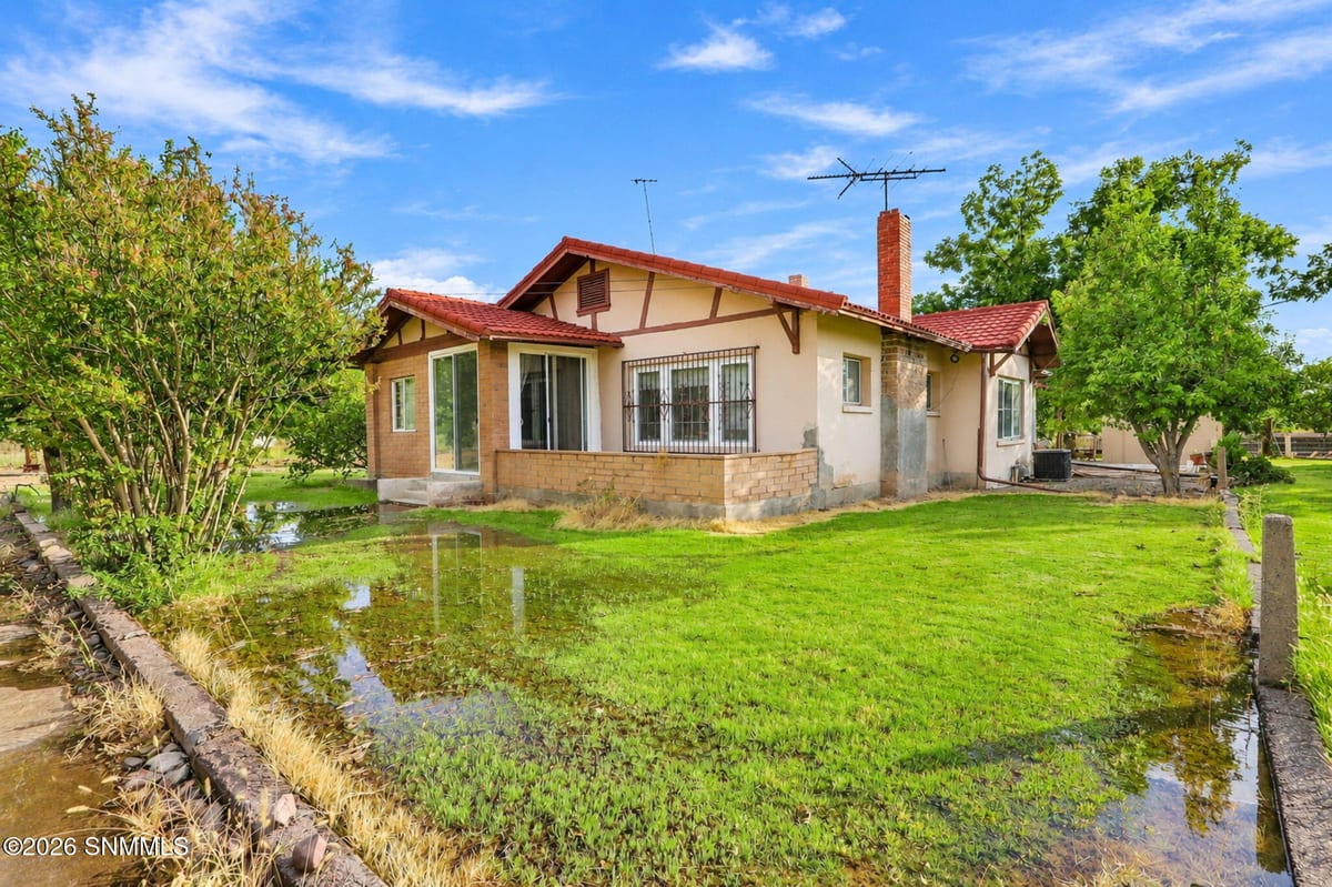 1560 Calle De El Paso, Las Cruces, NM 88005 photo 7