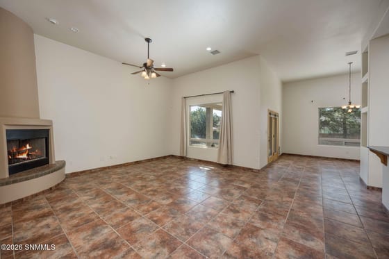 4664 Mesa Rico Drive, Las Cruces, NM 88011 photo 3