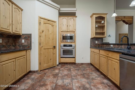 4664 Mesa Rico Drive, Las Cruces, NM 88011 photo 5
