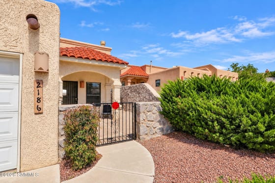 2186 Virginia Pine Place, Las Cruces, NM 88012 photo 2