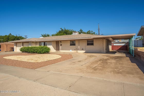 1011 Cedardale Drive, Las Cruces, NM 88005 photo 4