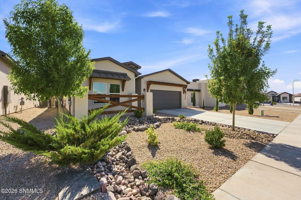 2640 Blue Heron Place, Las Cruces, NM 88011 photo 2