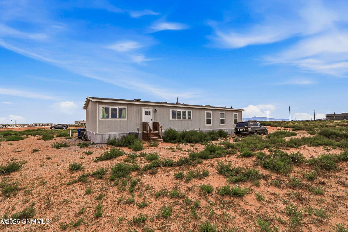 1385 Thar Desert Drive, Chaparral, NM 88081 photo 14