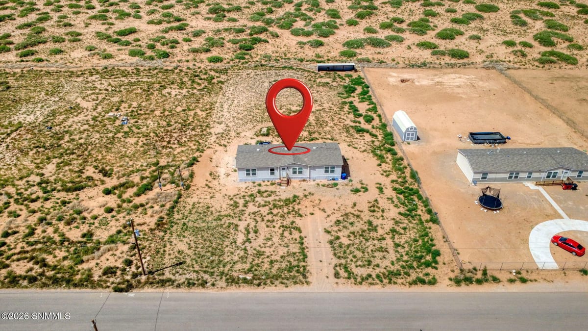 1385 Thar Desert Drive, Chaparral, NM 88081 photo 15