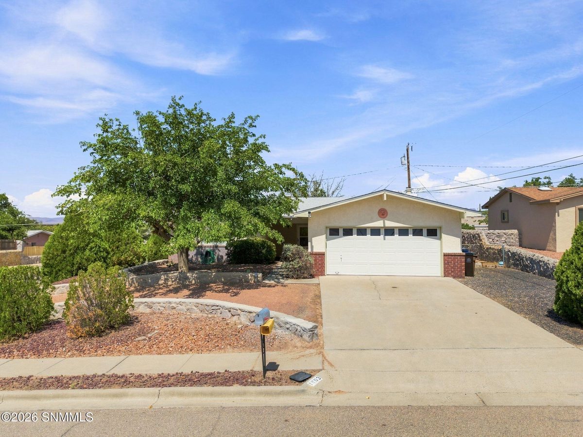 1803 Seldon Avenue, Las Cruces, NM 88001 photo 2