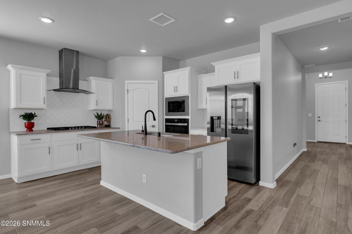 119 Monteine Trail, Santa Teresa, NM 88008 photo 4