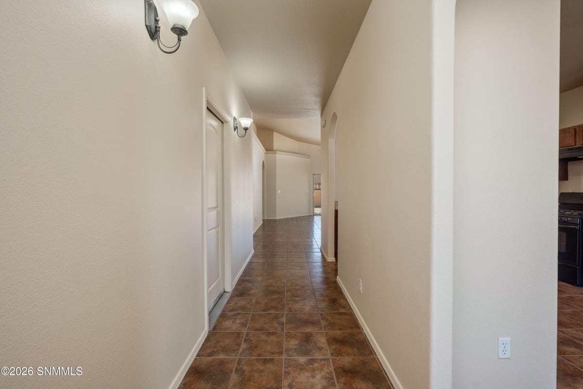 2831 La Union Court, Las Cruces, NM 88007 photo 5