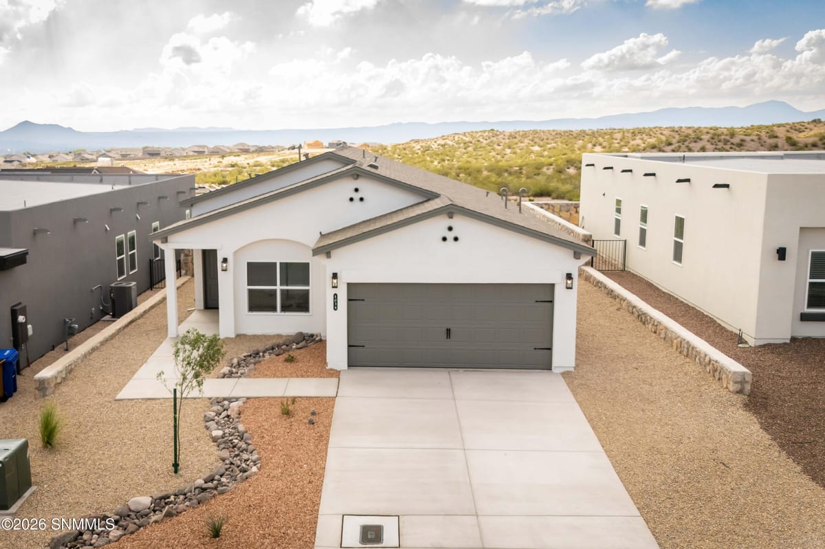 1035 Noria Court, Las Cruces, NM 88012 photo 2
