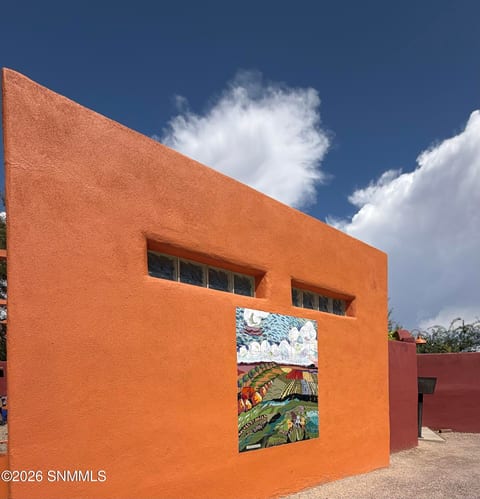 955 S Melendres Street, Las Cruces, NM home for sale at $375,000