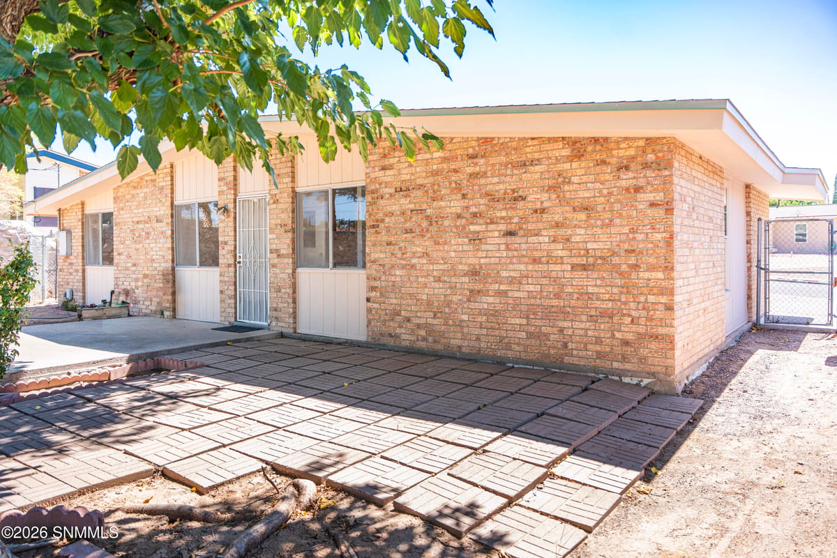 1965 Stanton Avenue, Las Cruces, NM 88001 photo 11
